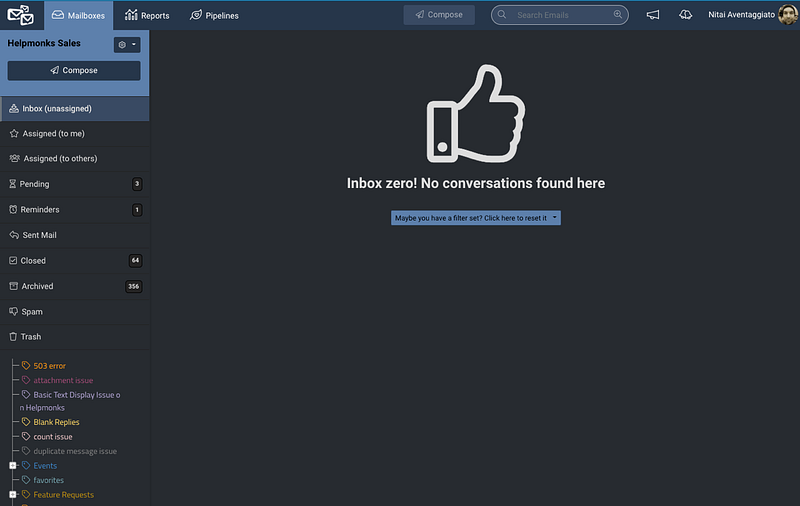New in Helpmonks: Dark theme and updated mailbox customization